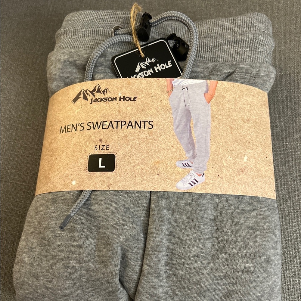 New Jackson Hole Men’s Gray Sweatpants Size: Large